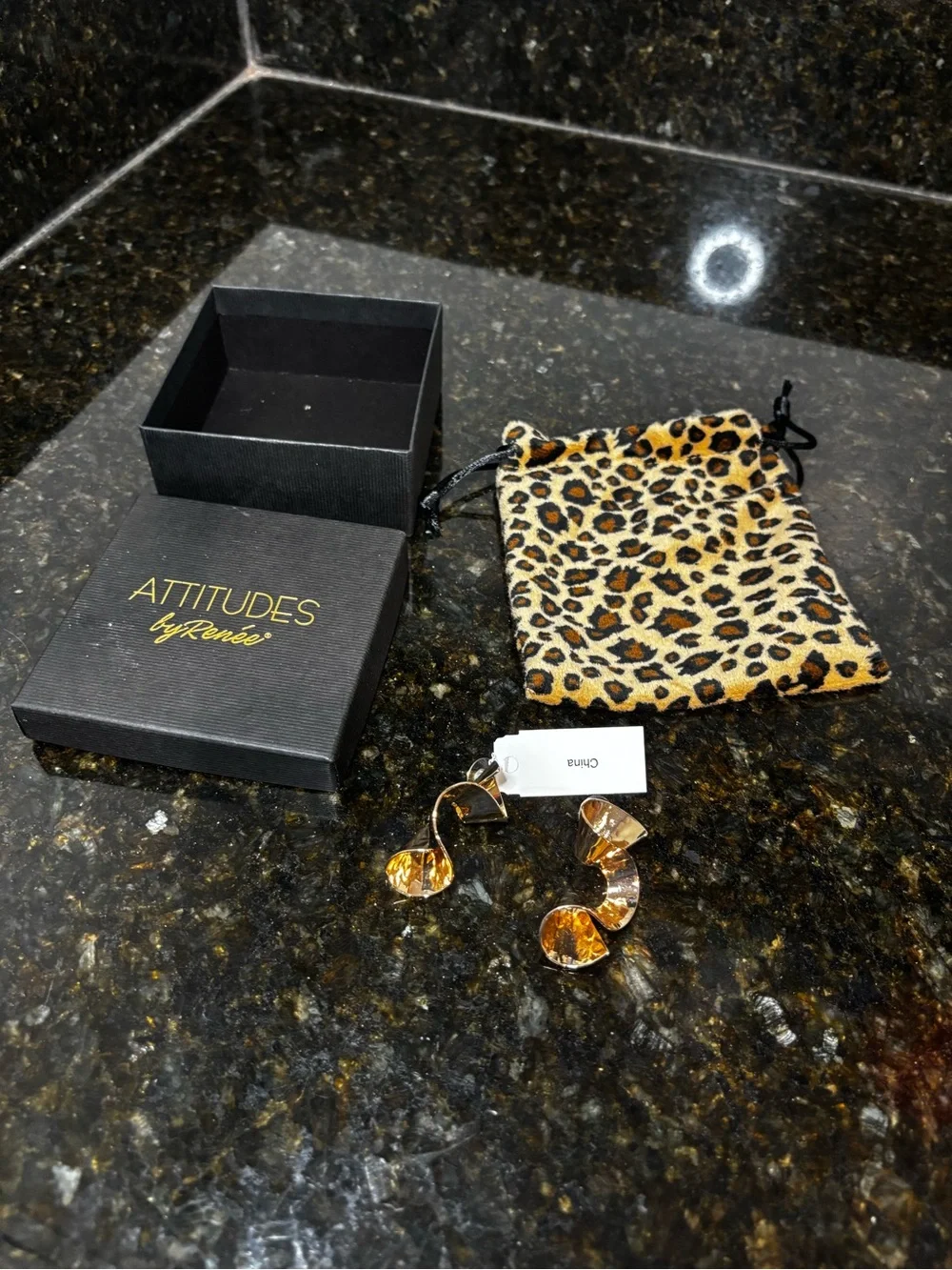 ATTITUDES BY RENEE NWT Shiny Gold-Tone Textured Swirl Earrings